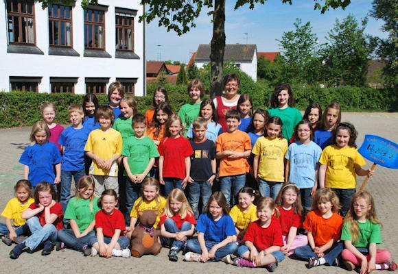 Kinder- und Jugenchor 10 Jahre (82 kB)