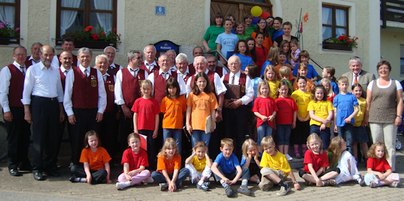 Konzert 10 Jahre Kinder- und Jugendchor (82 kB)