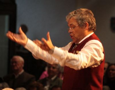 Chorleiter Martin Dengler 15,3 kB